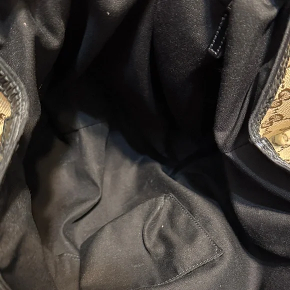 Gucci Full Moon Tote Tan and Black Monogram Shoulder Bag - Picture 5 of 10